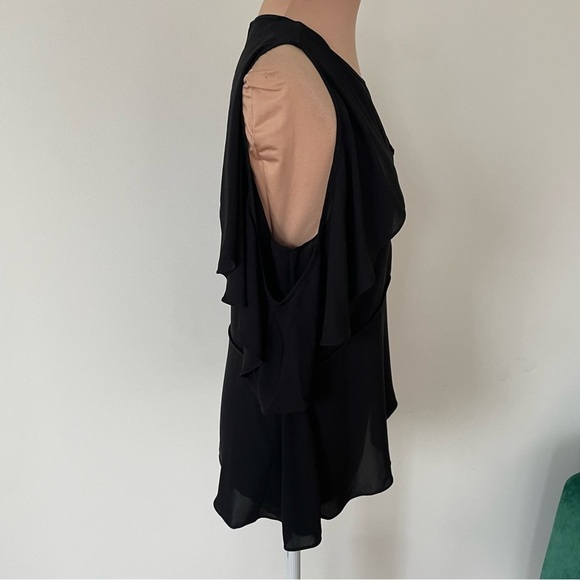 Theory GGT Silk Black Cut Out Ruffle Shoulder Keyhole Desiraya B Top EUC Size S - Picture 5 of 10